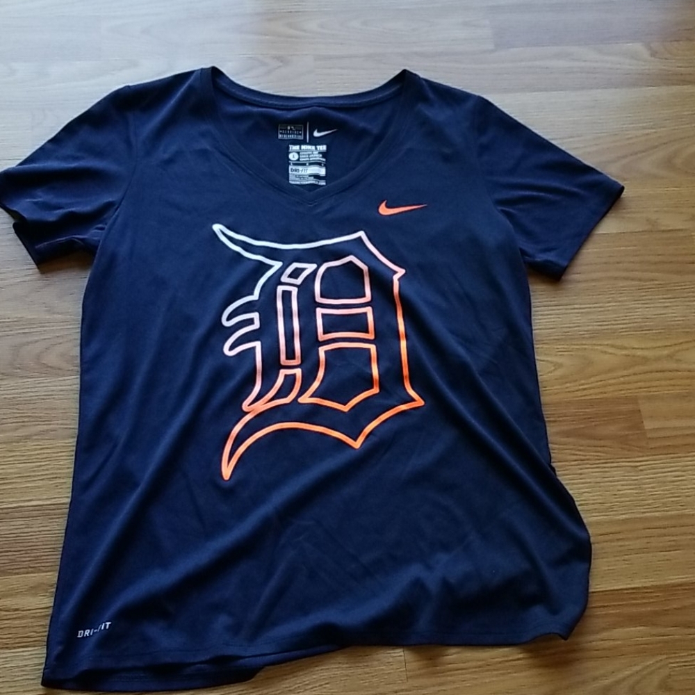 Dri-fit t shirt